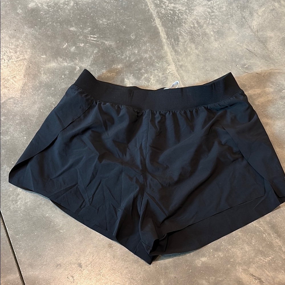 CRZ YOGA Black Athletic Shorts Moisture-Wicking Lightweight